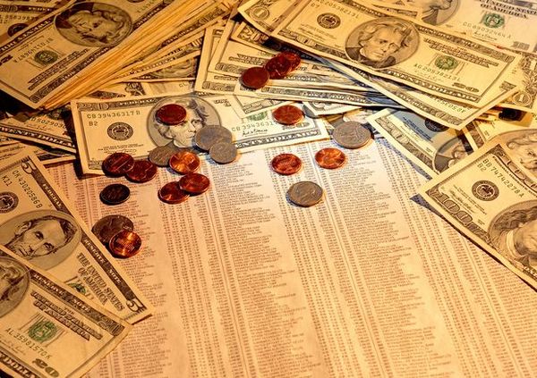 美联储宣布无限制量化宽松 竭尽所能扼杀美元