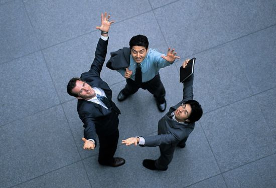 美联储宣布无限制量化宽松 竭尽所能扼杀美元